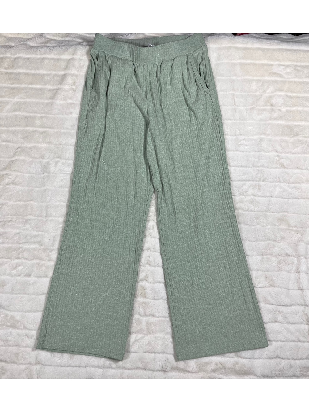 Old Navy Women M RIbbed Wide Leg Weeping Willow Green Comfy Dorm Fall Sweatpants